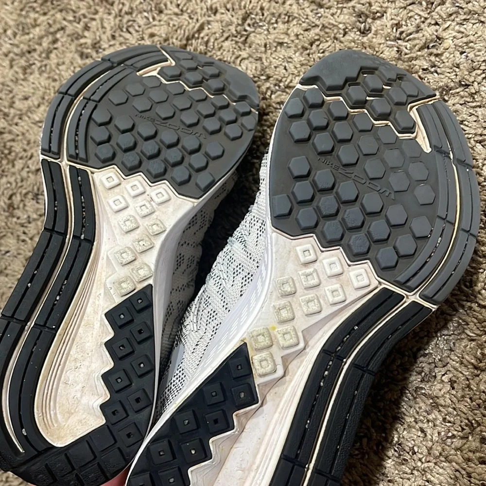Nike Womens Air Zoom Elite 8 748589-001 Black Running Shoes Sneakers Size 6.5